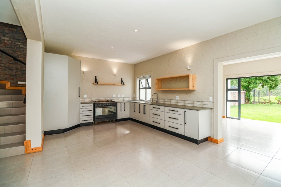 3 Bedroom Property for Sale in King George Park Western Cape